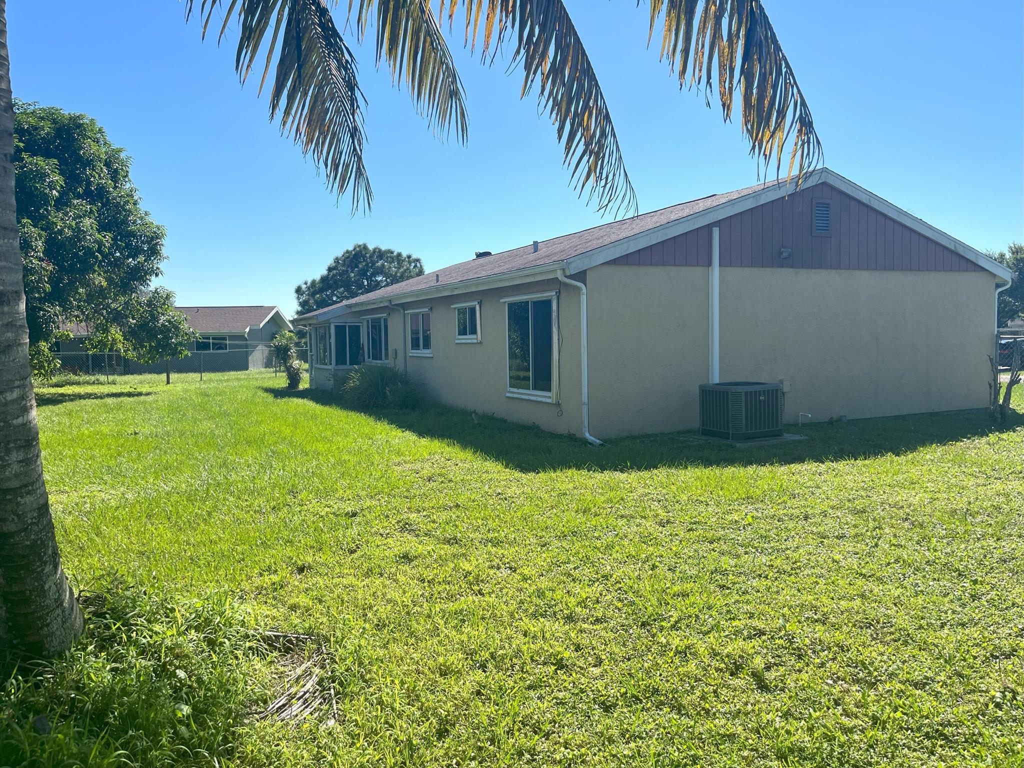 PORT ST LUCIE SECTION 41 - Residential Lease
