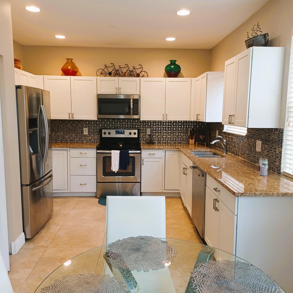 Photo of 13128 VIA VENETO, Wellington, FL 33414 (MLS # B26077447)