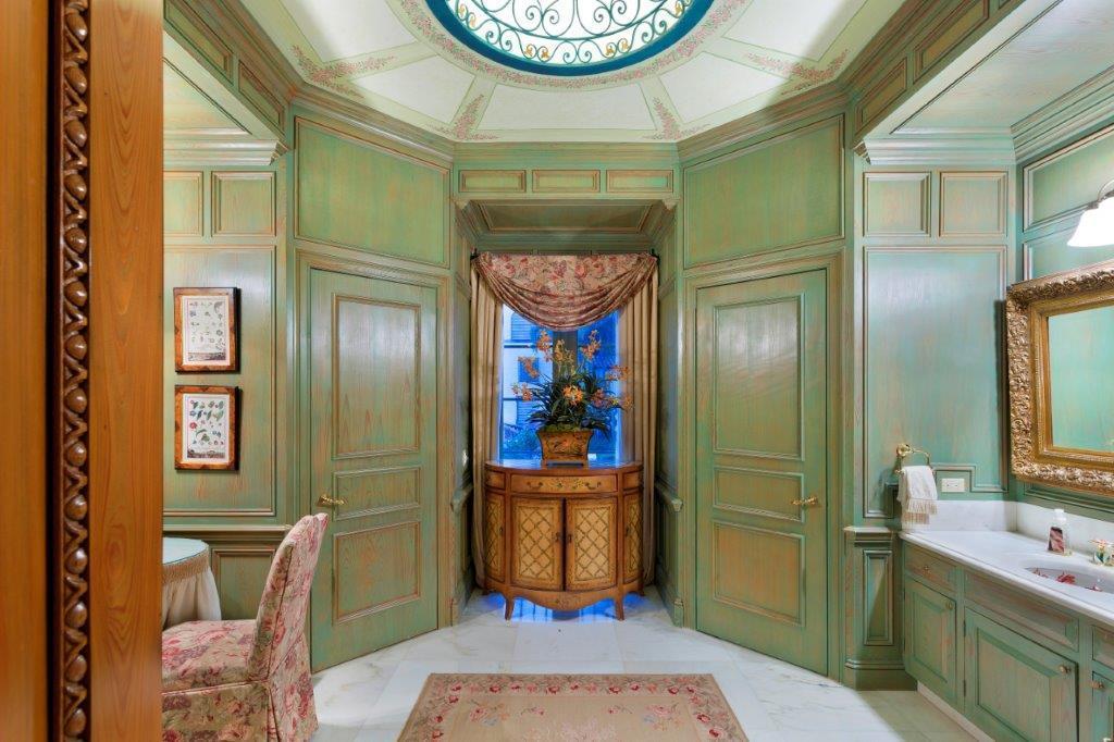 Tropic Isle - Residential