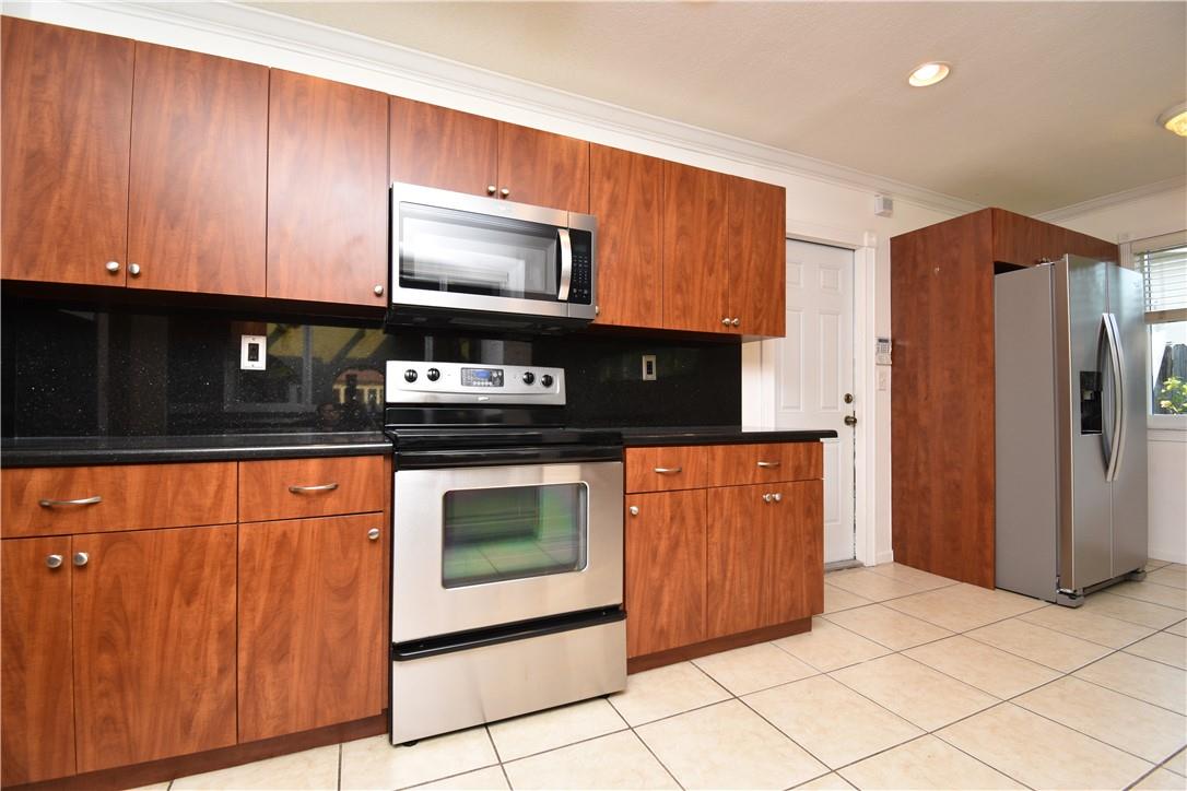 Hollywood Hills Amd 6-31 - Residential