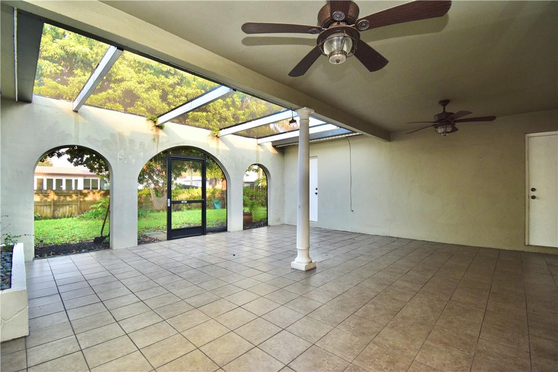 Hollywood Hills Amd 6-31 - Residential