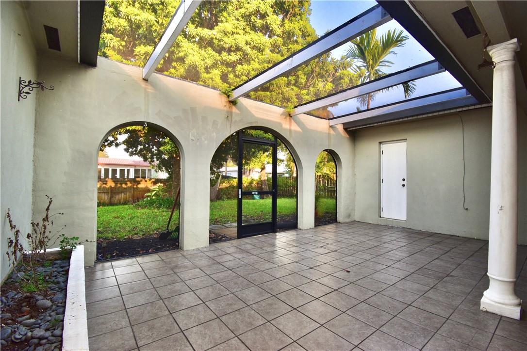 Hollywood Hills Amd 6-31 - Residential