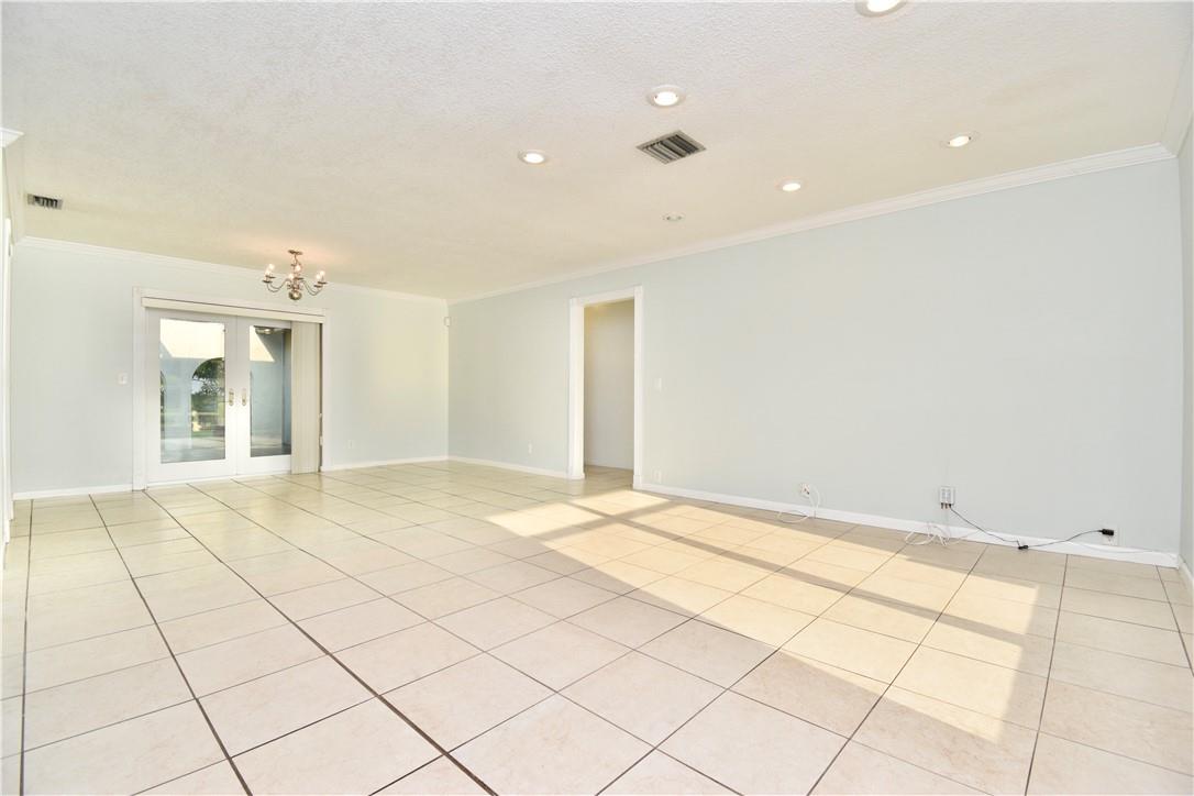 Hollywood Hills Amd 6-31 - Residential