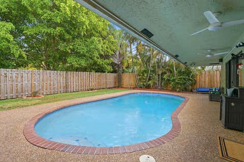 Tiny photo for 2145 NW 85th Lane, Coral Springs, FL 33071 (MLS # B26040393)