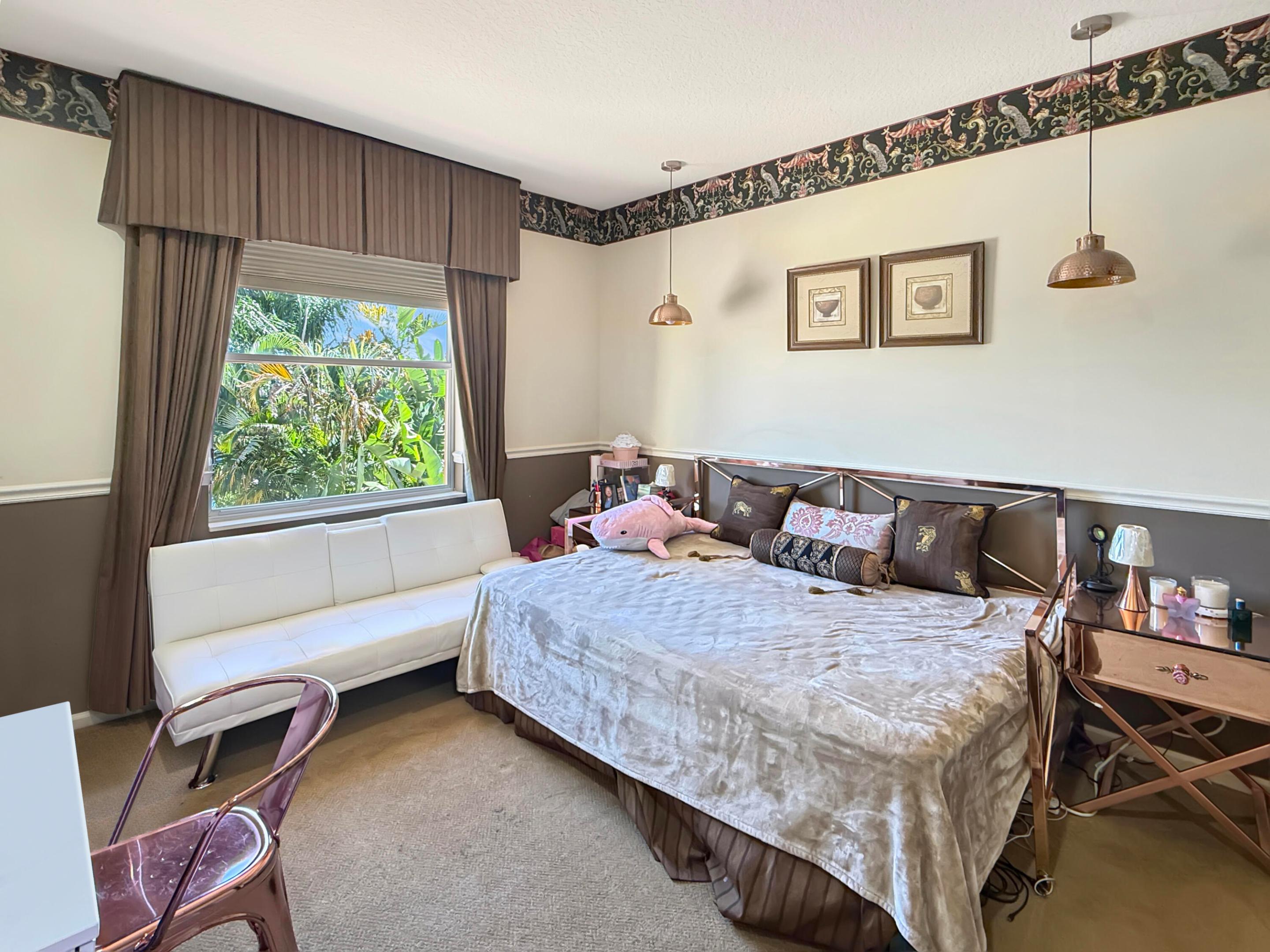 WYCLIFFE TR N - Residential