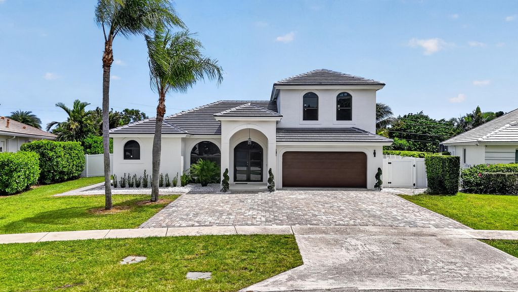 Photo of 7548 Fairway Trail, Boca Raton, FL 33487 (MLS # B26014340)