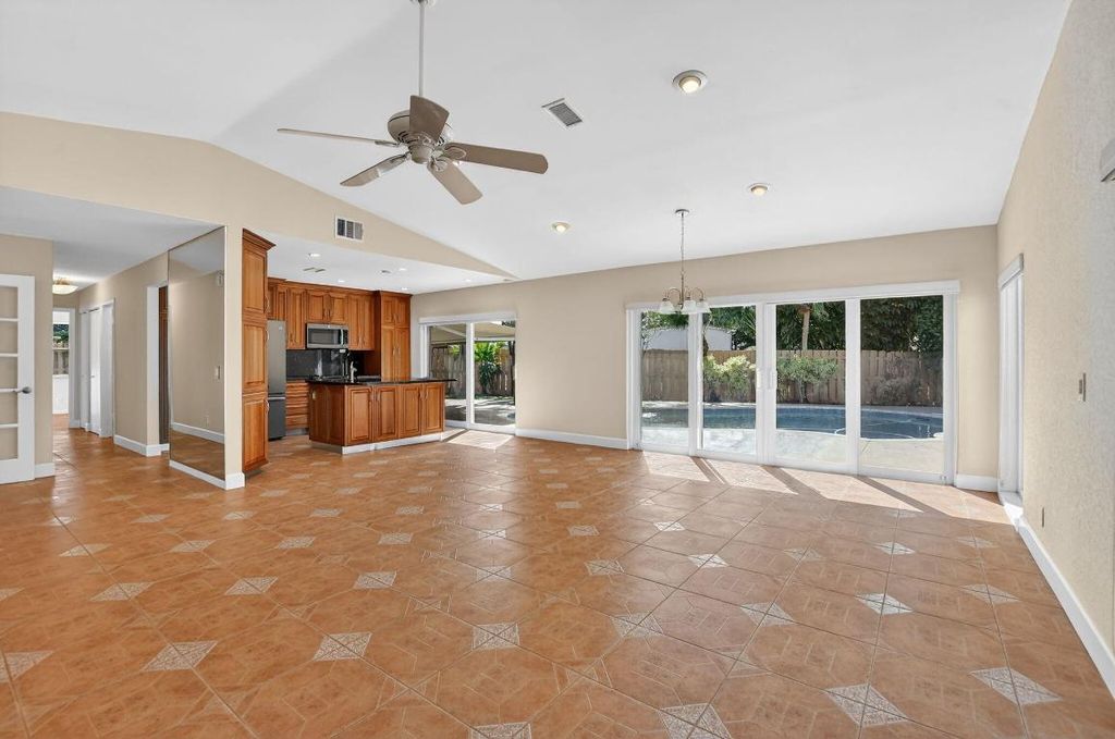 Photo of 6801 Hollandaire Drive W, Boca Raton, FL 33433 (MLS # R11153888)