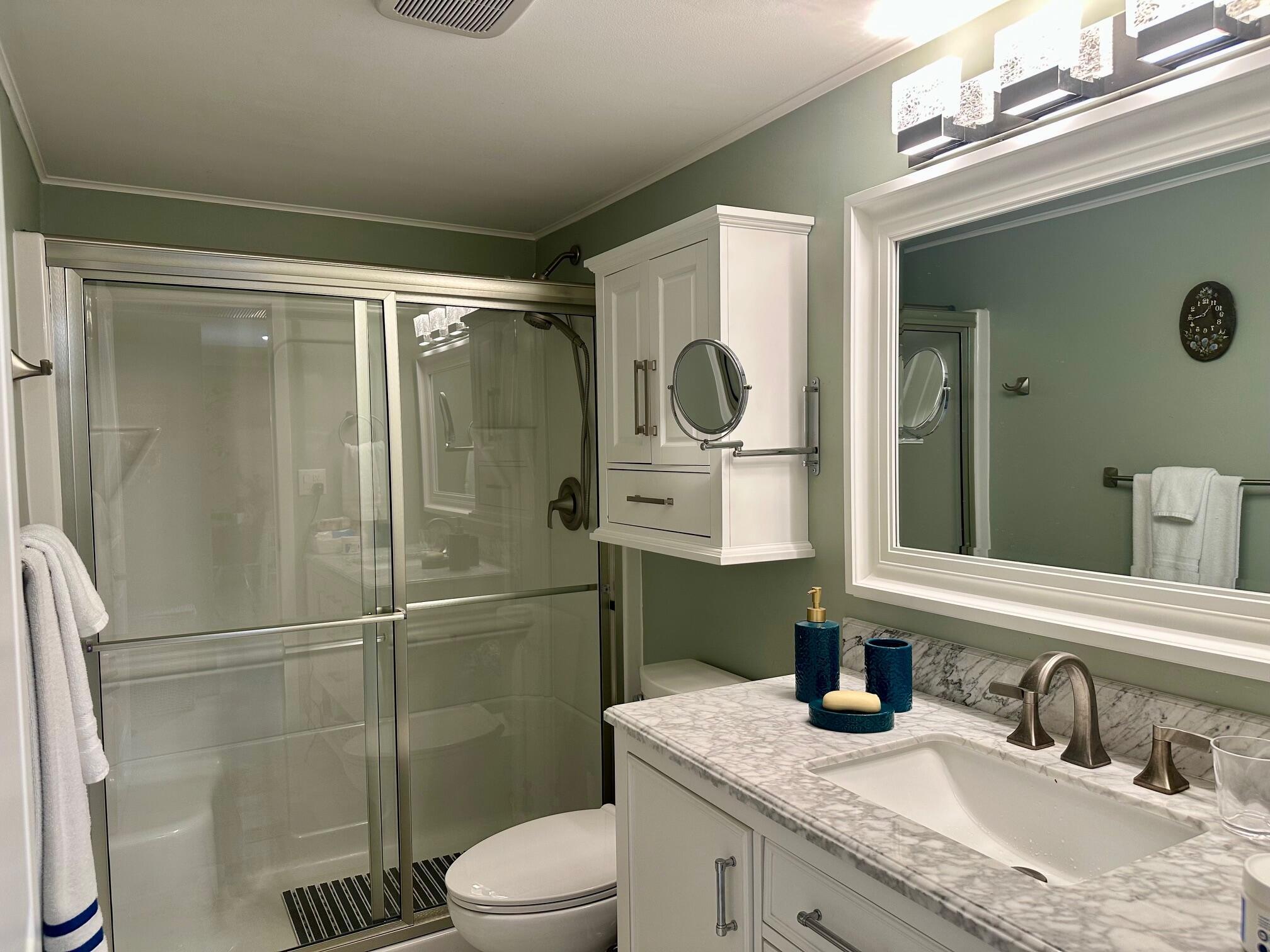 LAKE CLARKE GARDENS CONDO 6 - Residential Lease