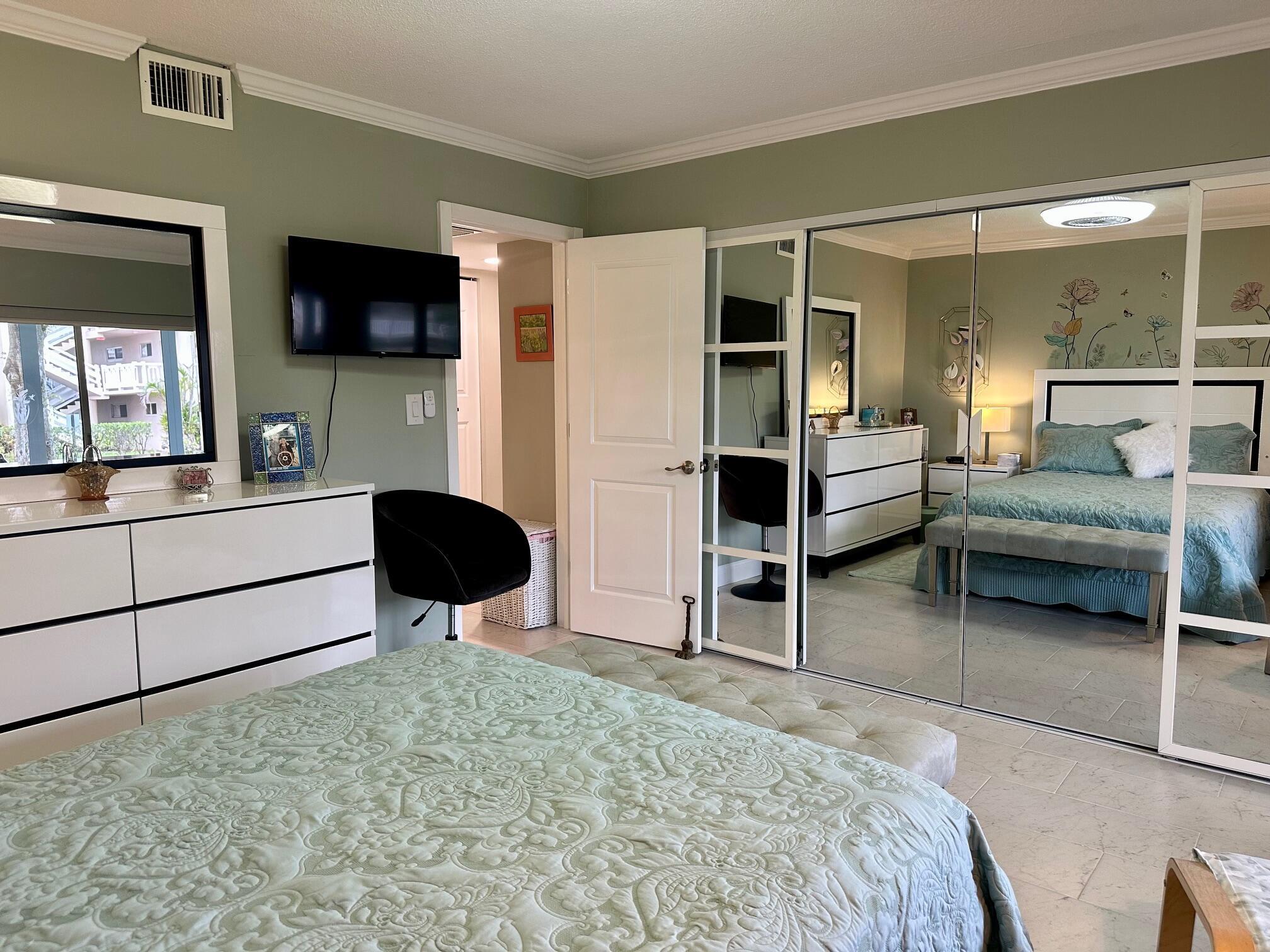LAKE CLARKE GARDENS CONDO 6 - Residential Lease