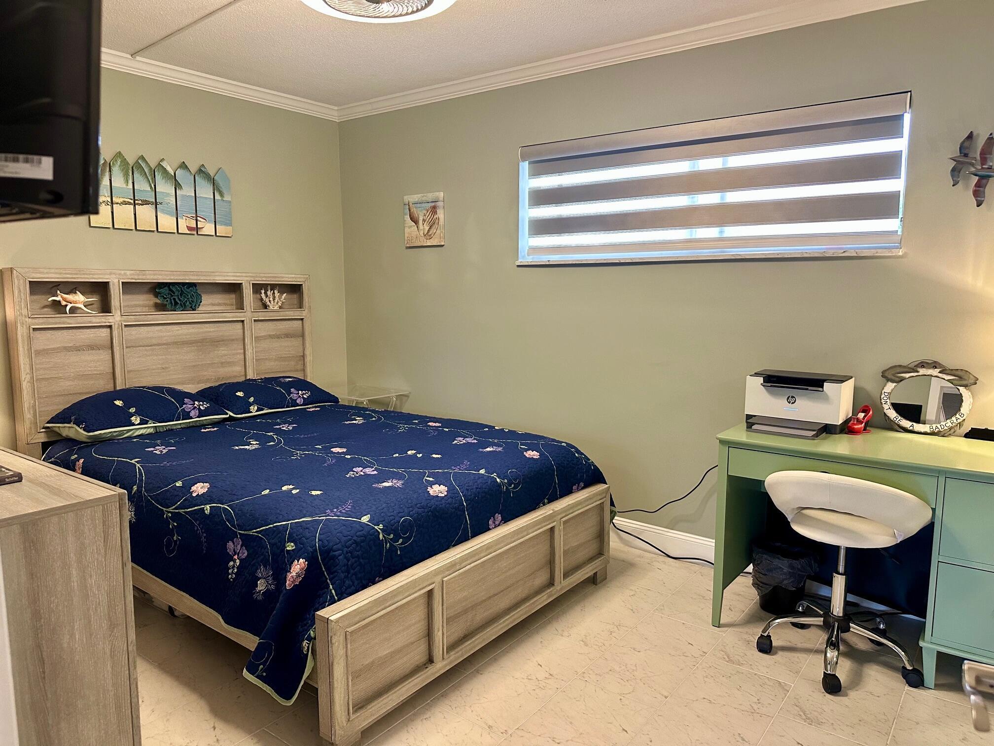 LAKE CLARKE GARDENS CONDO 6 - Residential Lease