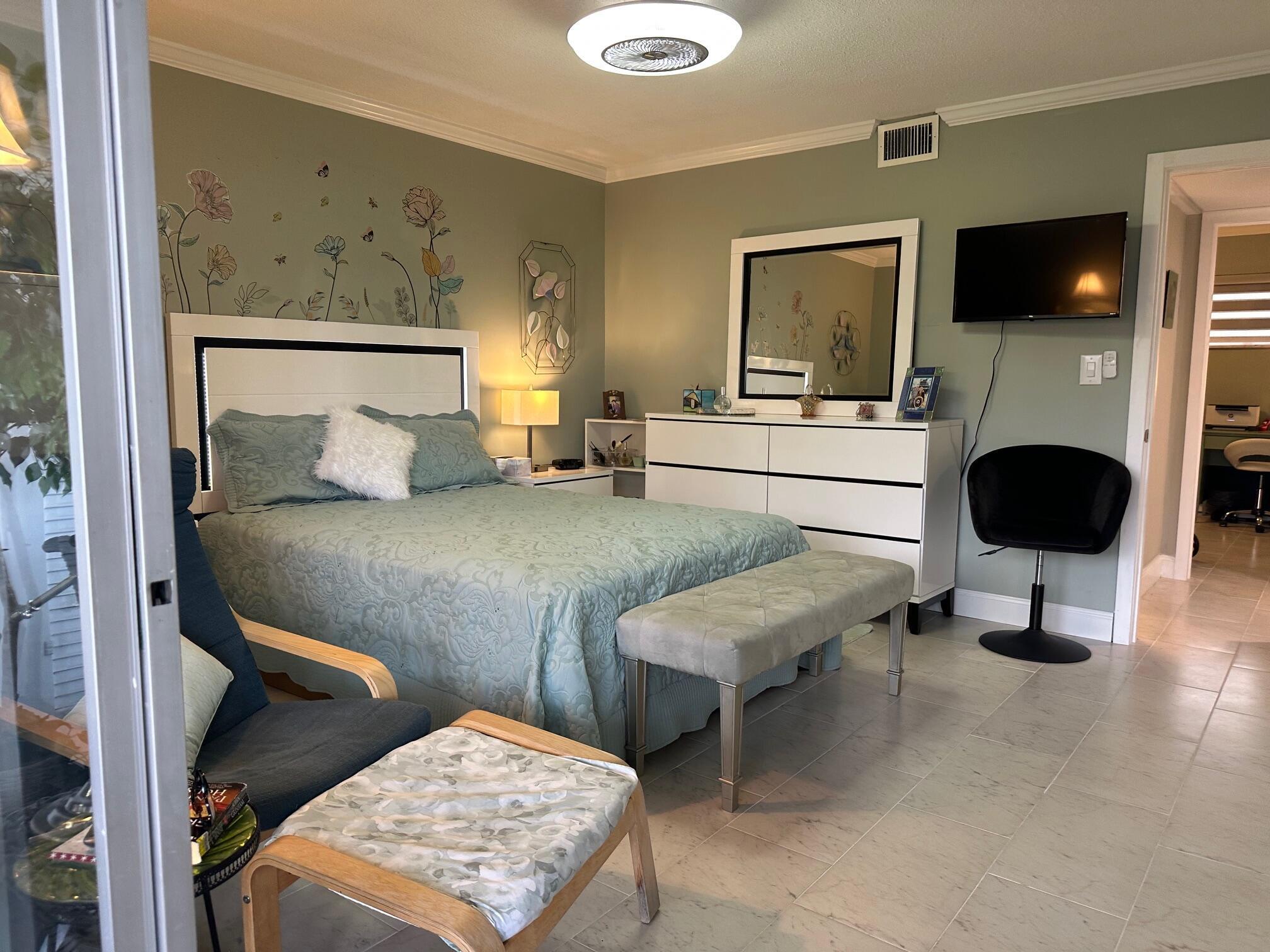 LAKE CLARKE GARDENS CONDO 6 - Residential Lease