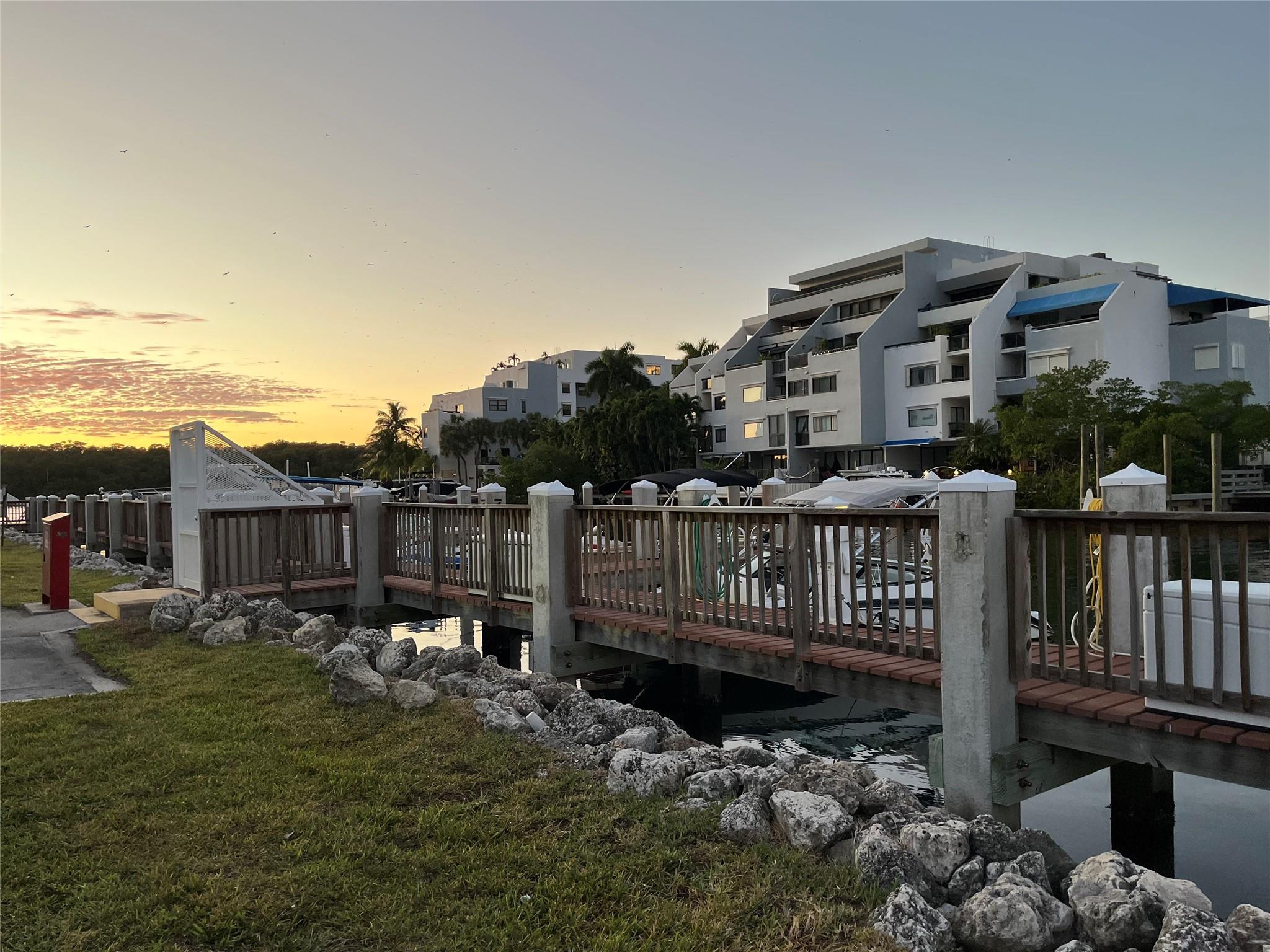 COASTAL TOWERS CONDO - Residential Lease