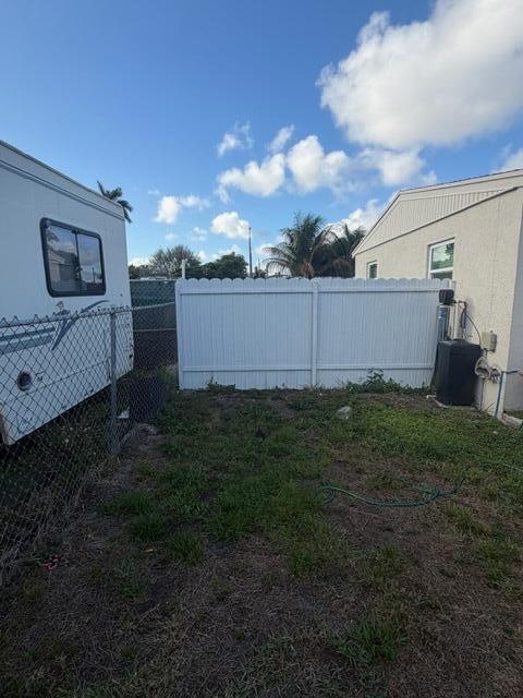 PALM SPRINGS VILLAGE 2 - Residential