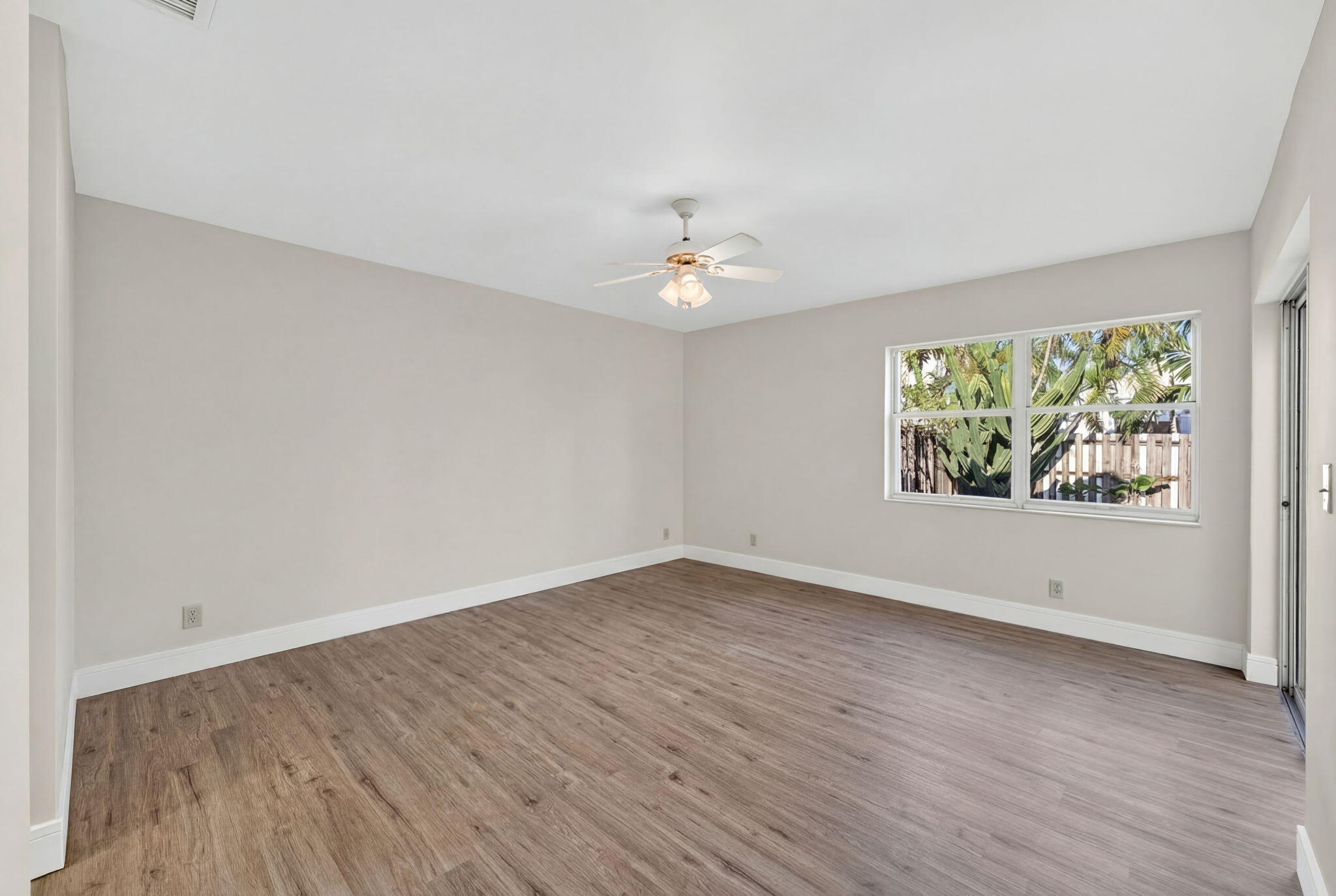 JACARANDA - Residential