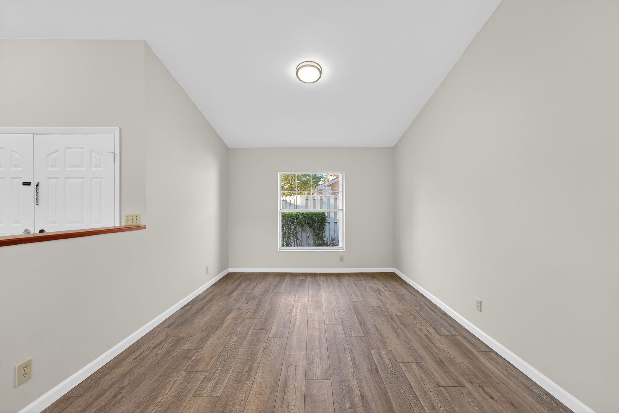 JACARANDA - Residential