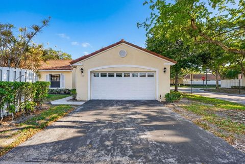 Photo of 9549 NW 9th Court, Plantation, FL 33324 (MLS # B26007272)