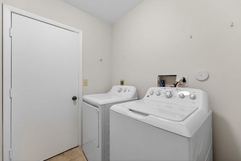 Tiny photo for 9549 NW 9th Court, Plantation, FL 33324 (MLS # B26007272)