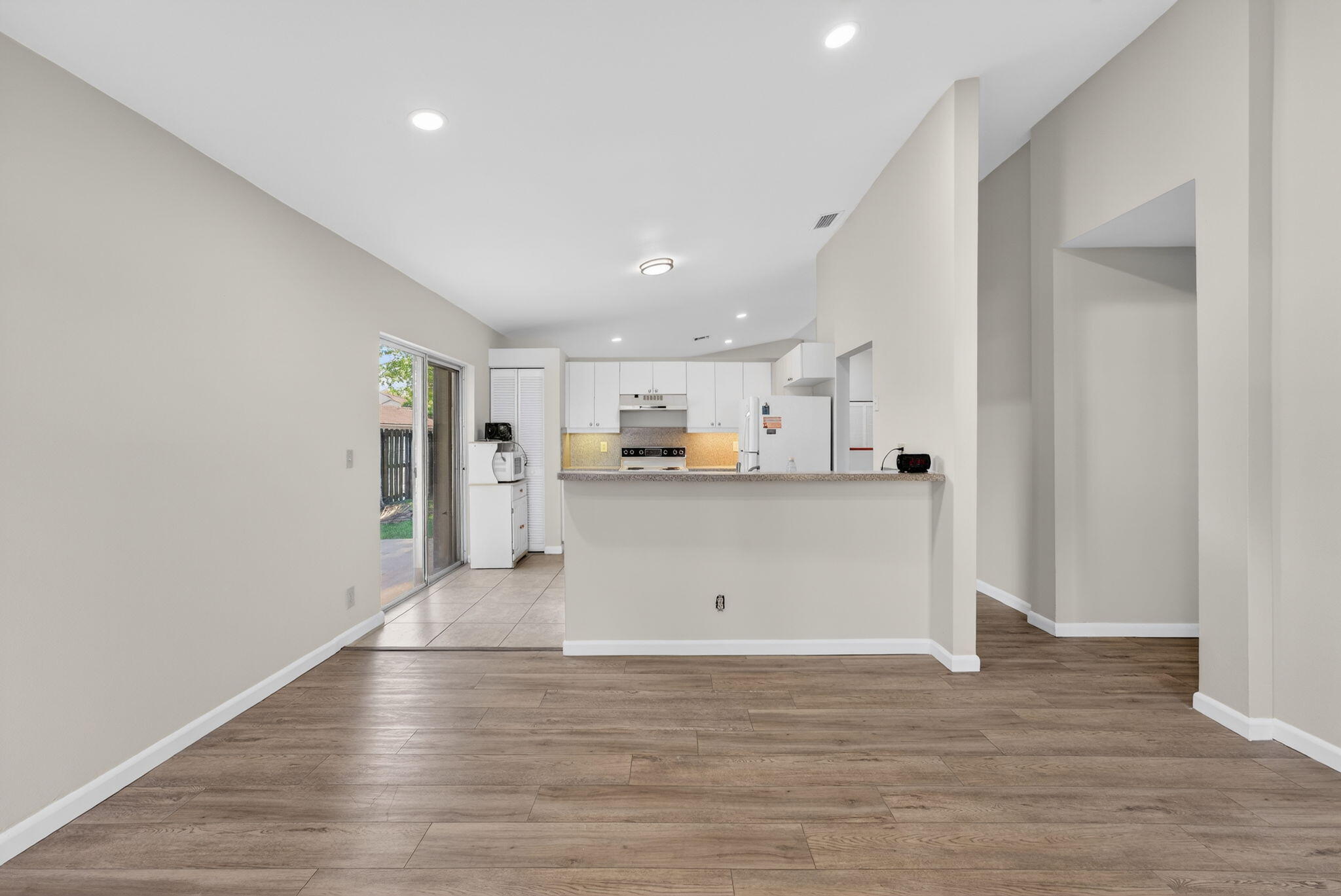 JACARANDA - Residential