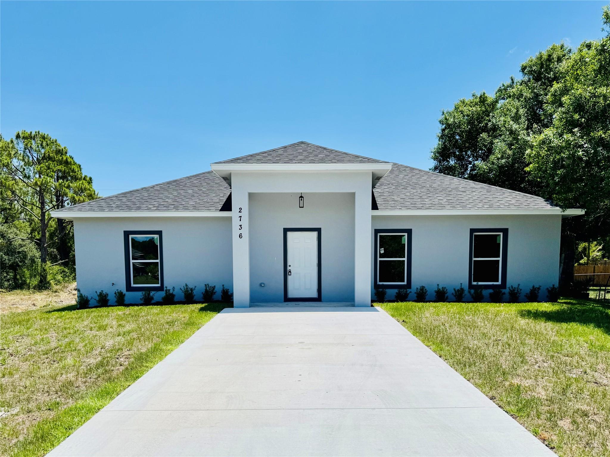 2736 NW 33rd Ave