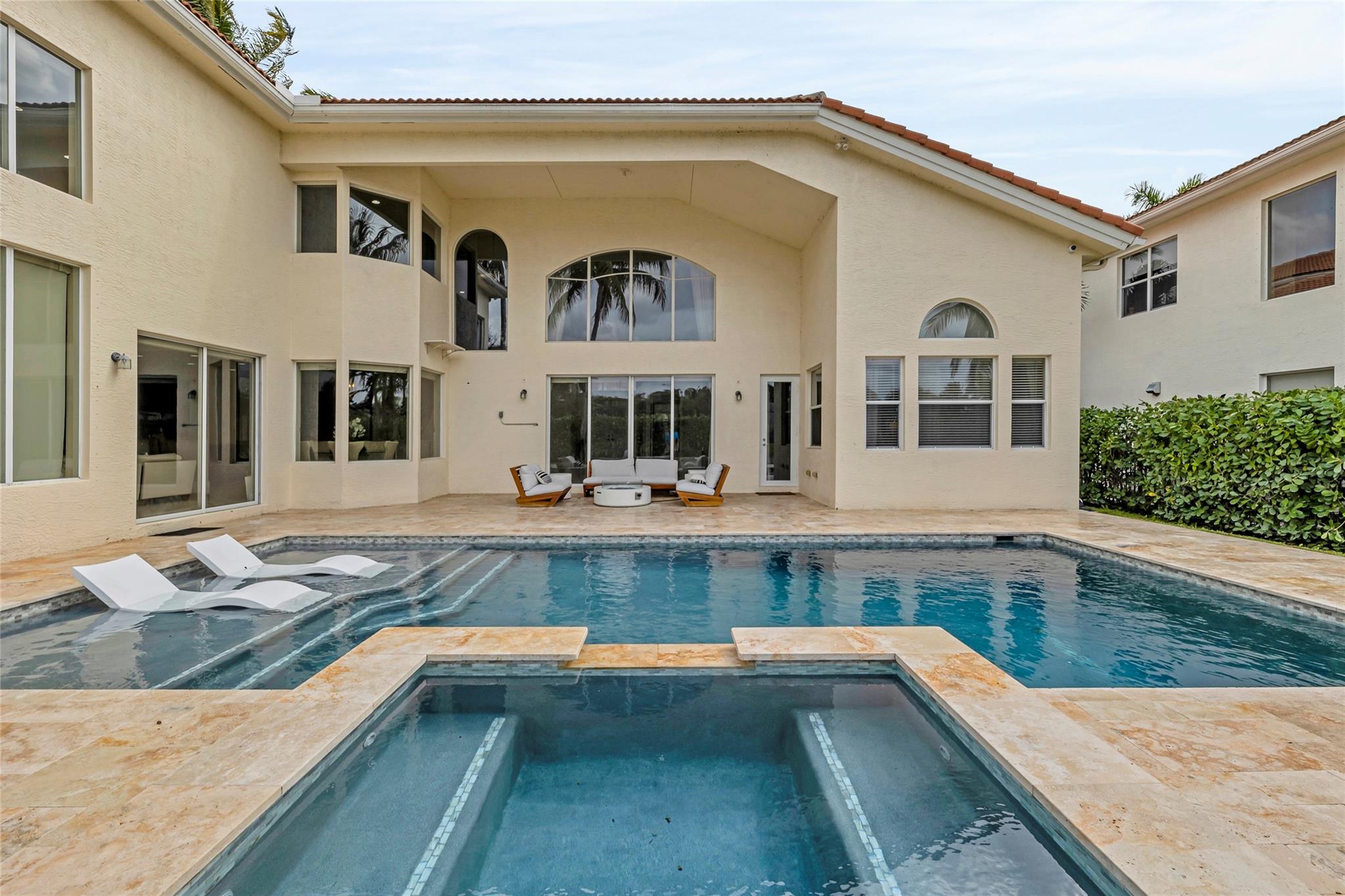 CANYON LAKES 3 - Residential