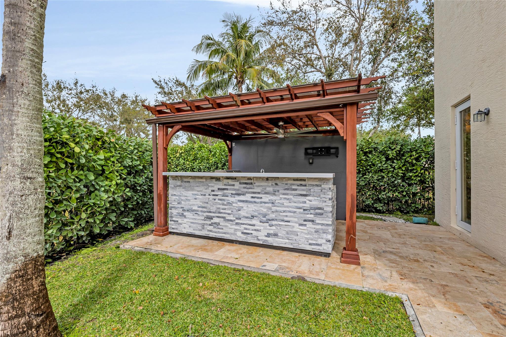 CANYON LAKES 3 - Residential