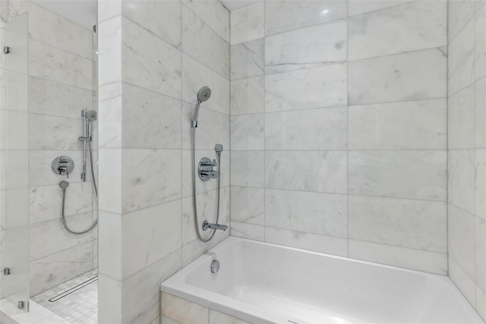 FIVE PARK - Residential Lease