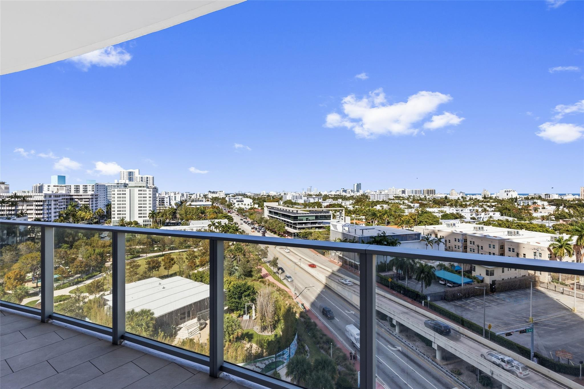 FIVE PARK - Residential Lease