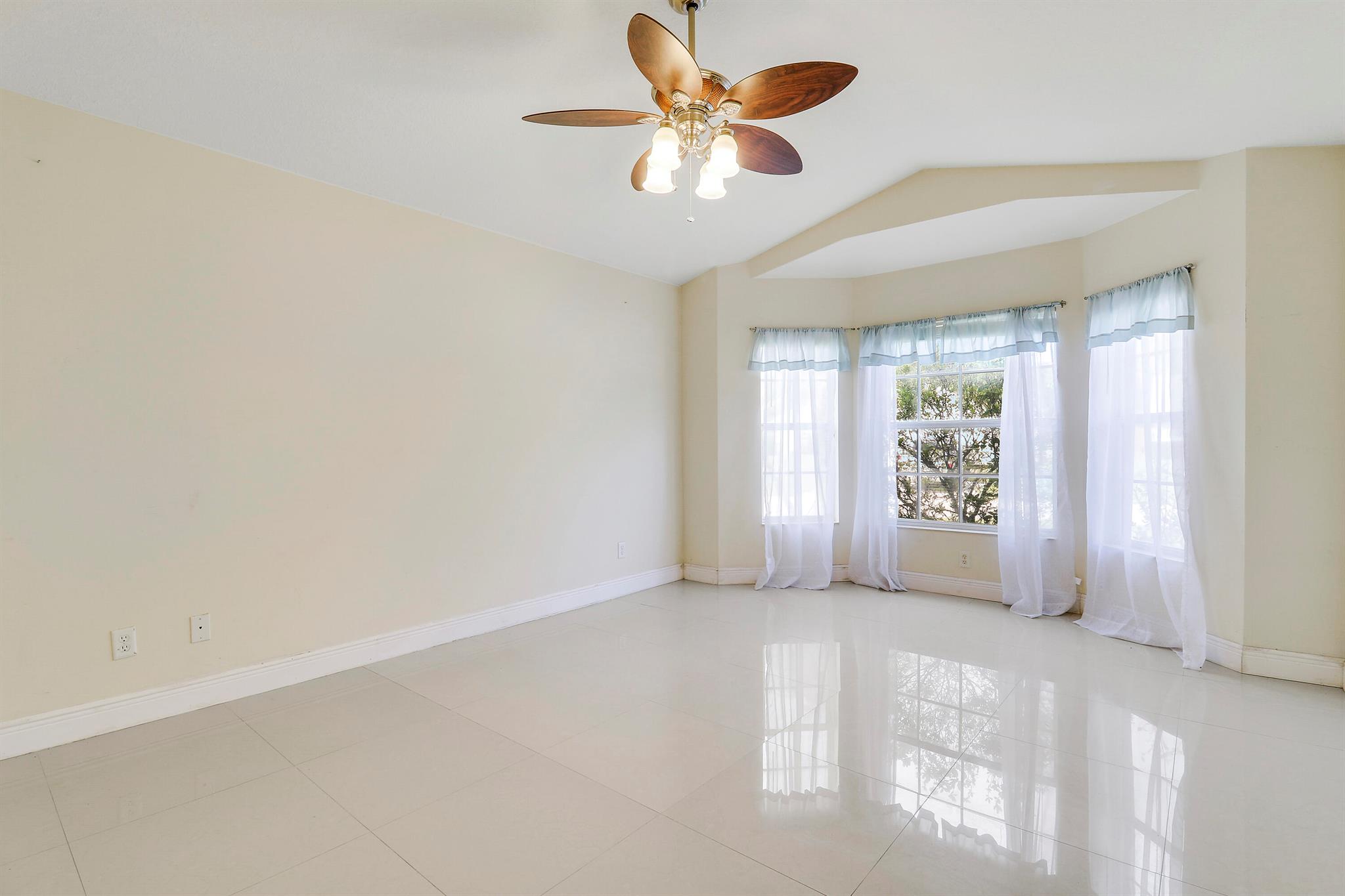 PORT ST LUCIE-SECTION 08 - Residential