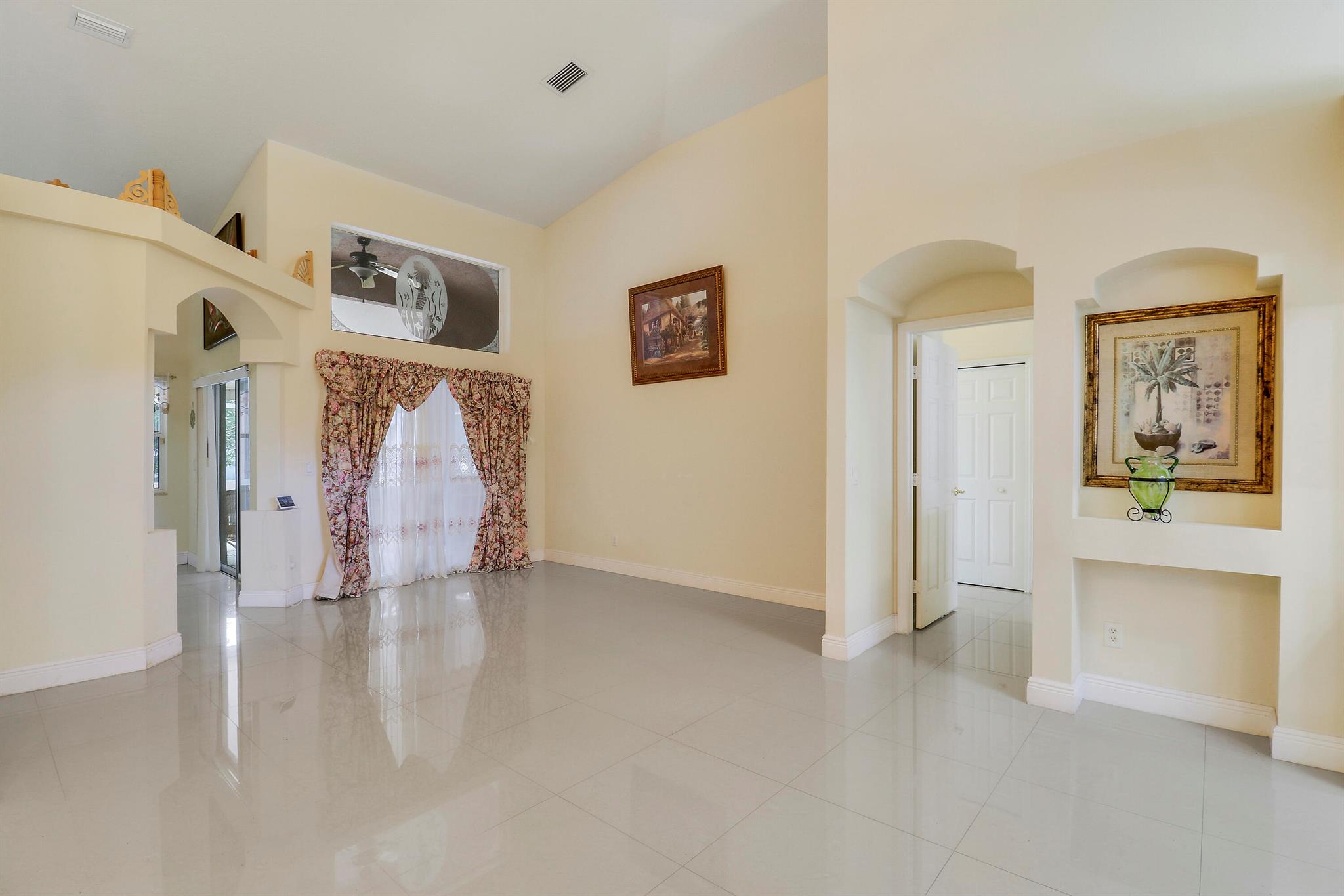 PORT ST LUCIE-SECTION 08 - Residential