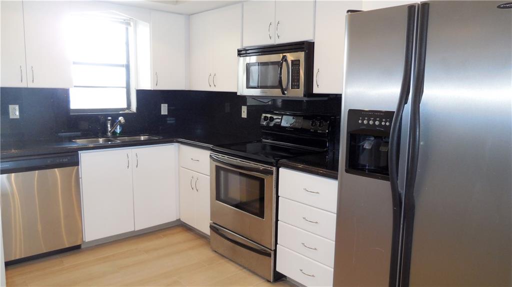 Palms of Deer Creek - Residential