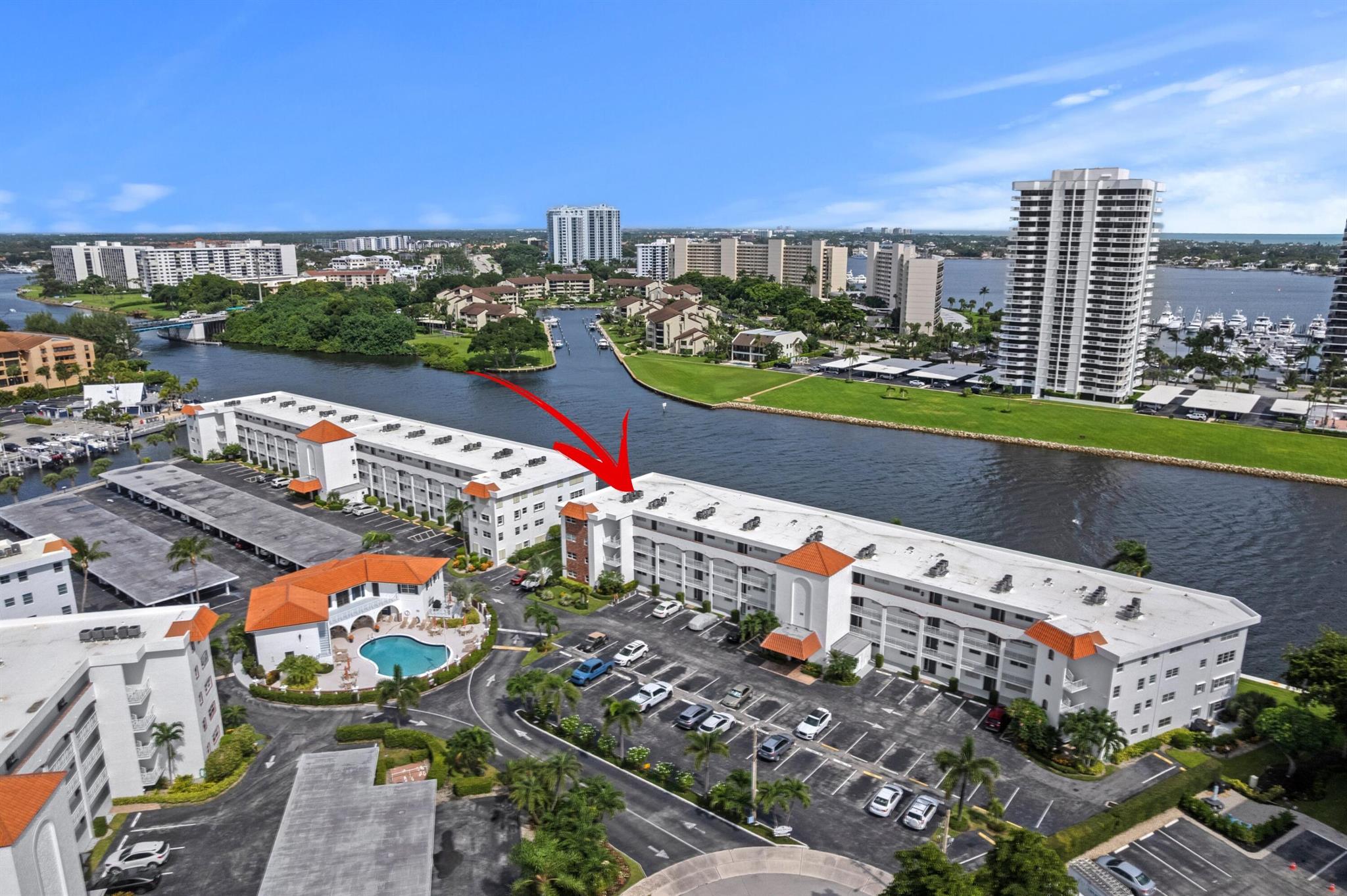 PORTS O CALL CONDO S A, B - Residential