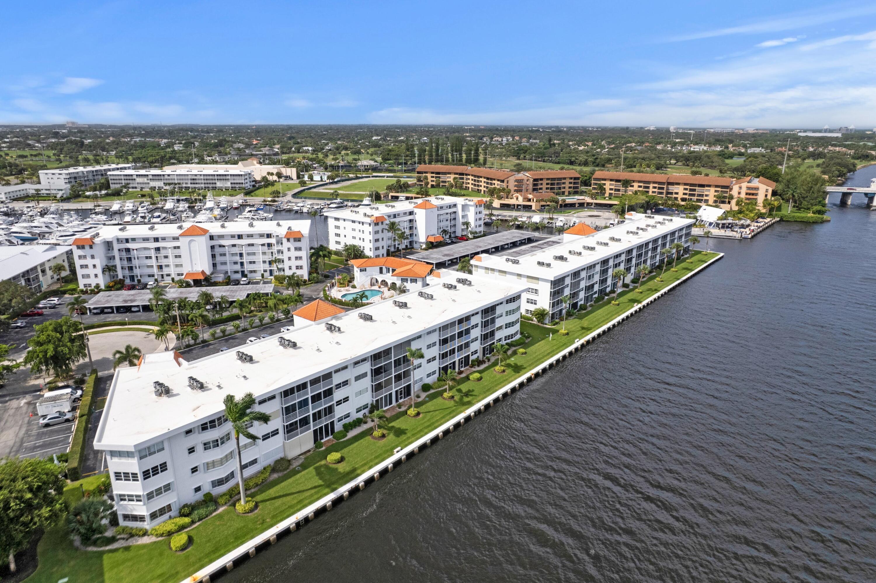 PORTS O CALL CONDO S A, B - Residential