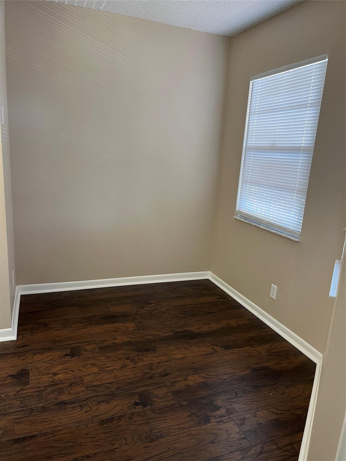 1300 SW 124th Ter P211