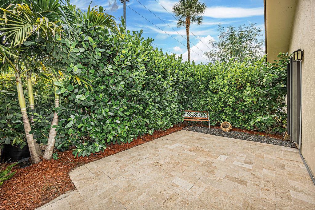 6247 Red Cedar Circle
