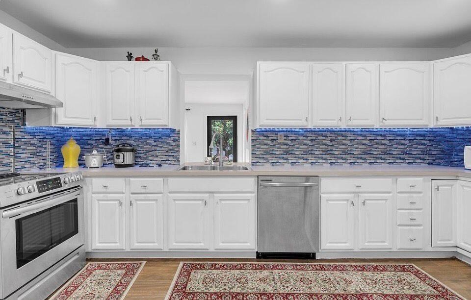 GERARDMERE ACRES - Residential