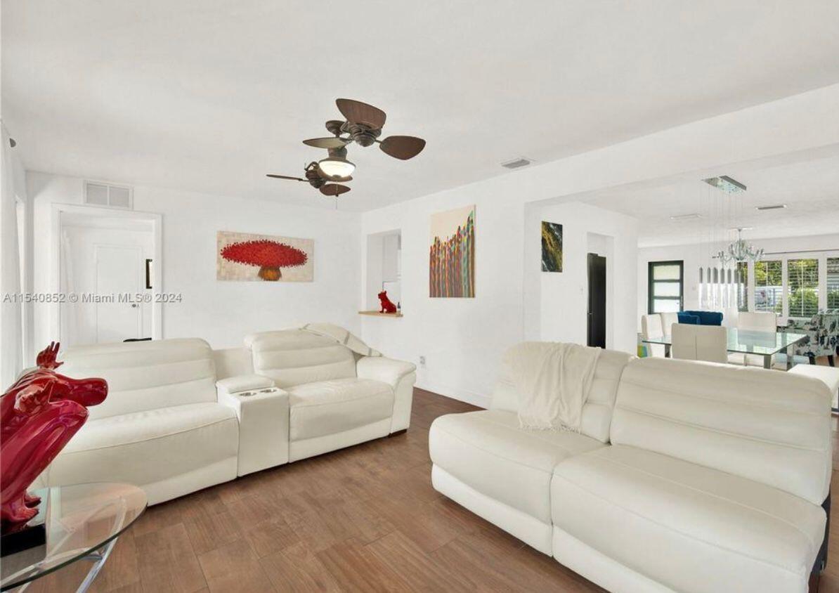 GERARDMERE ACRES - Residential