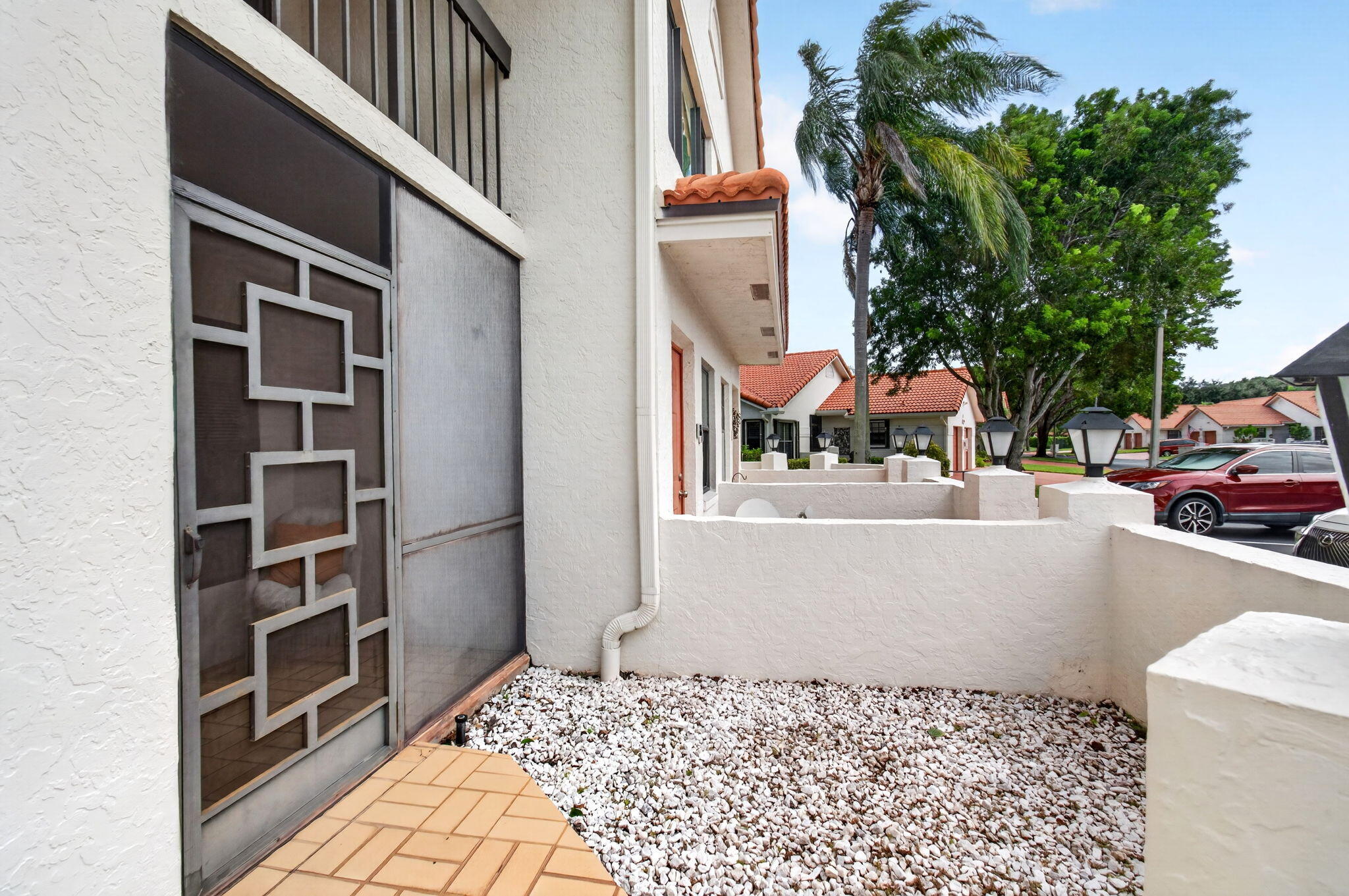 9711 PAVAROTTI Terrace 103