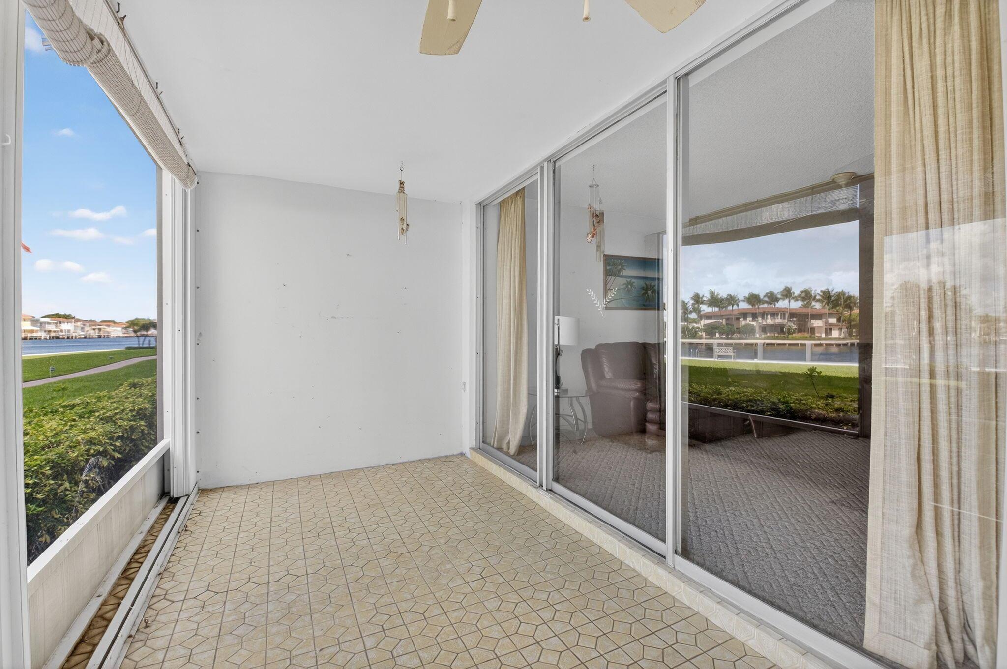PENTHOUSE HIGHLANDS CONDO - Residential