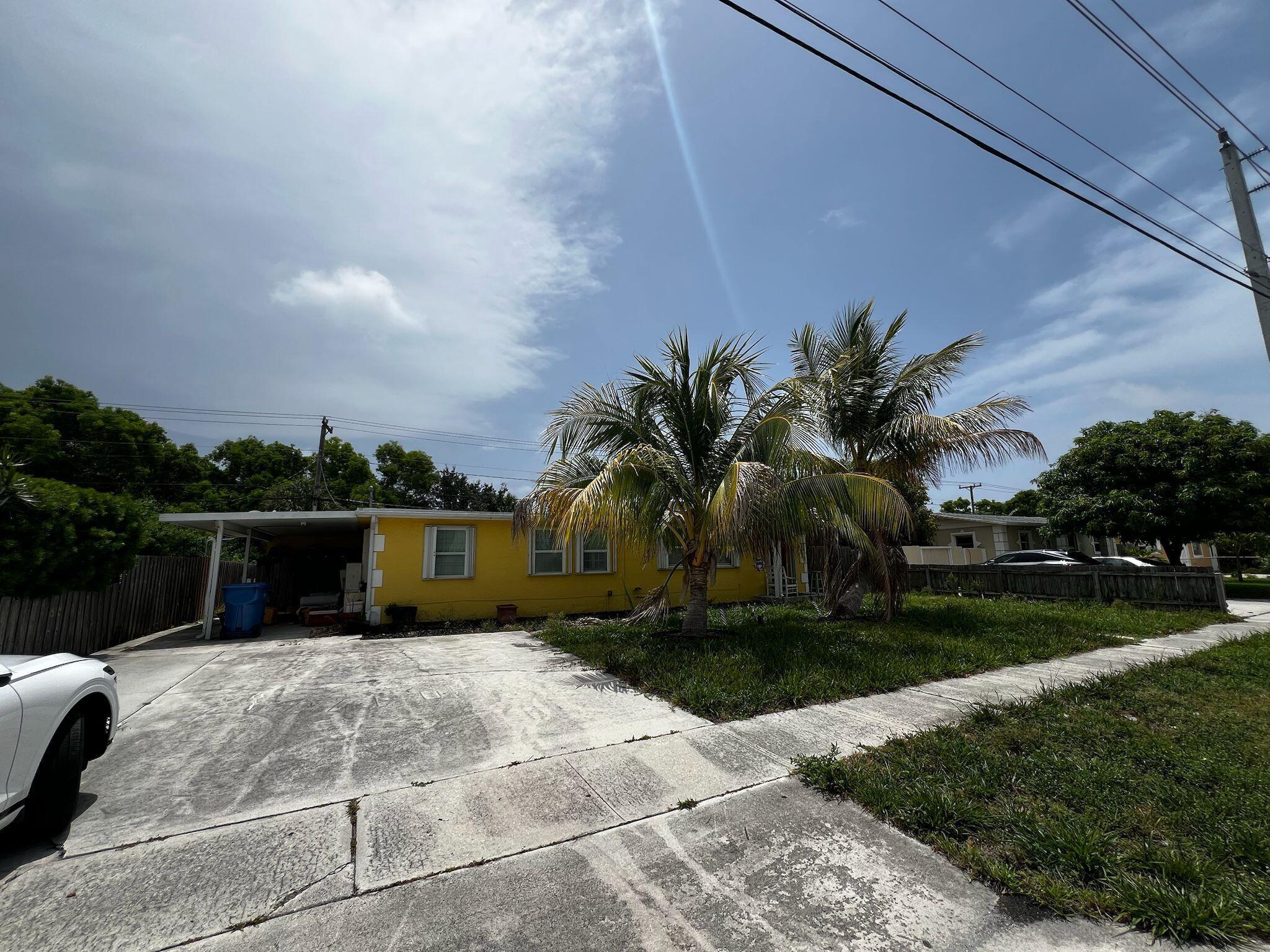 LANTANA HEIGHTS 7 - Residential Lease