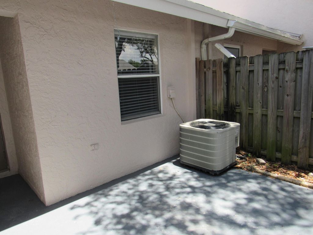 Photo of 5203 Glencove Lane #5203, West Palm Beach, FL 33415 (MLS # B26012519)