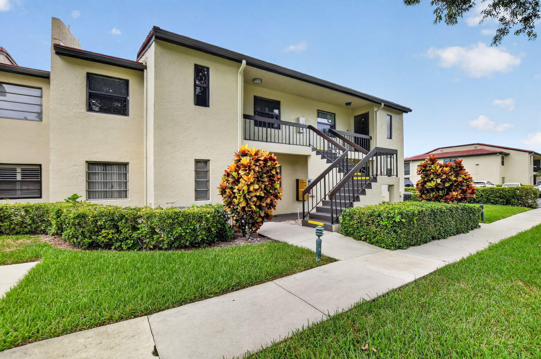 8545 Casa Del Lago 38 H