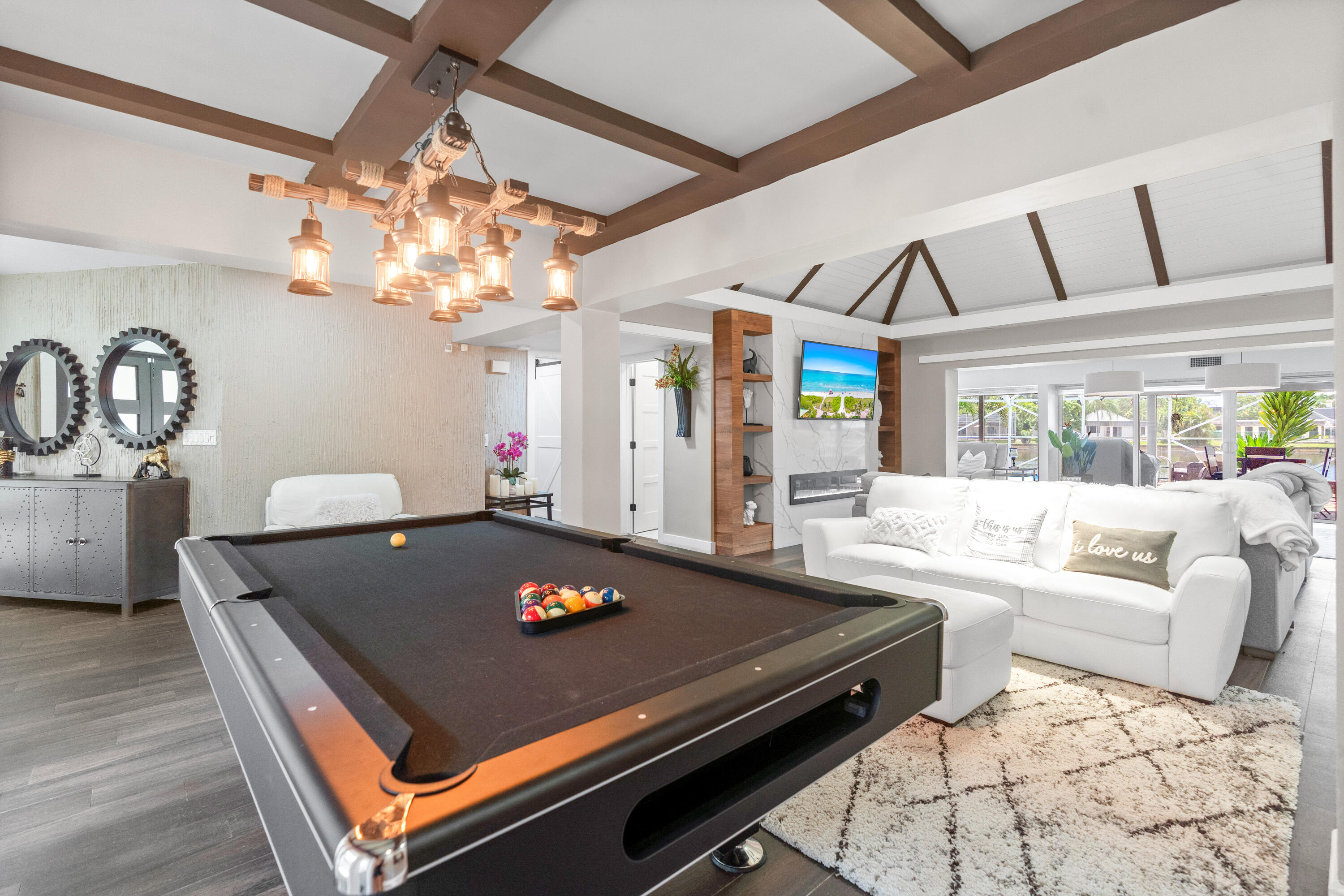 WOODLANDS SEC EIGHT - Residential