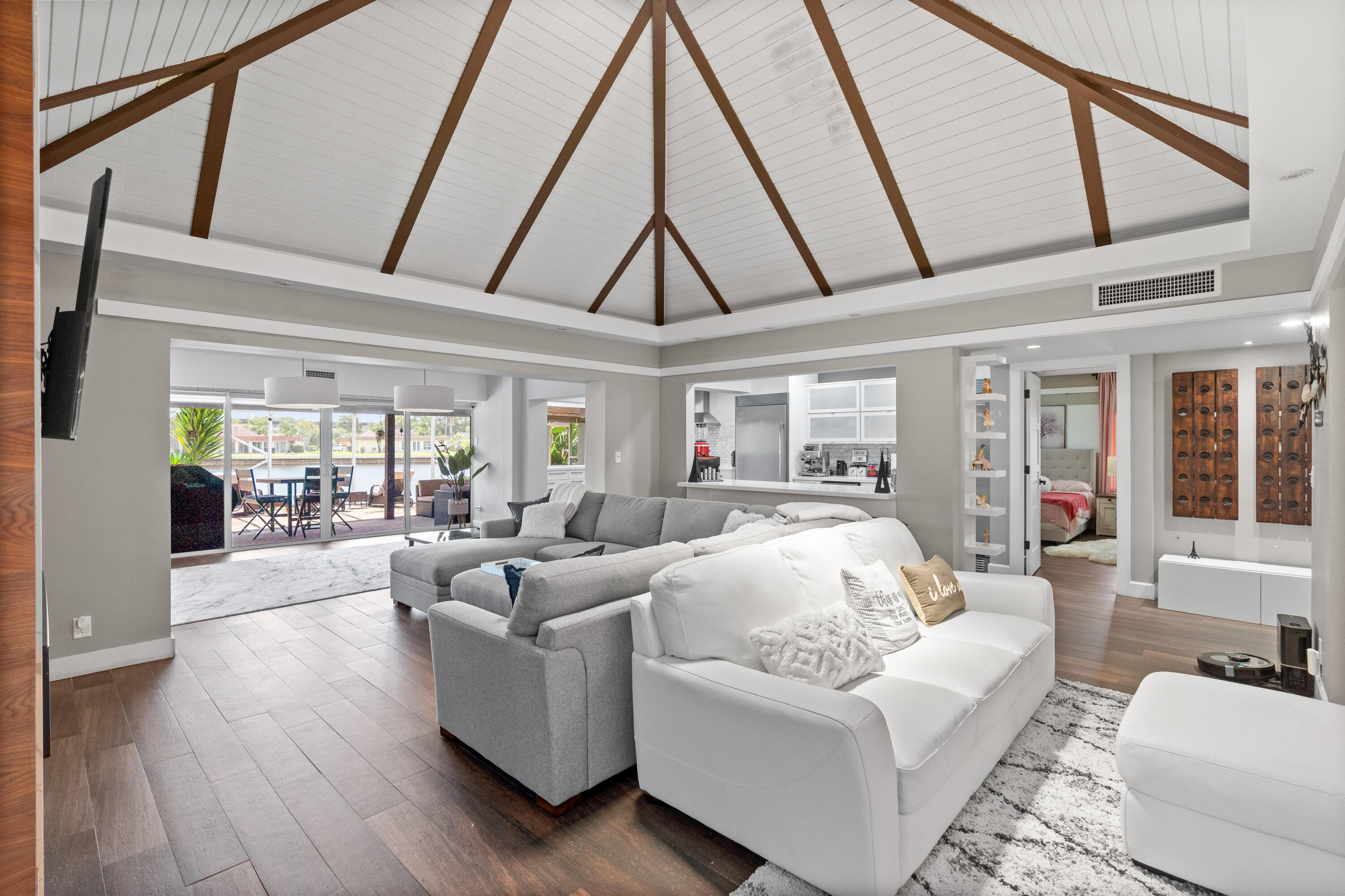 WOODLANDS SEC EIGHT - Residential