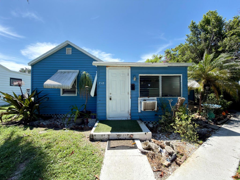Photo of 710 Tuscaloosa Street #1, West Palm Beach, FL 33405 (MLS # B26076215)