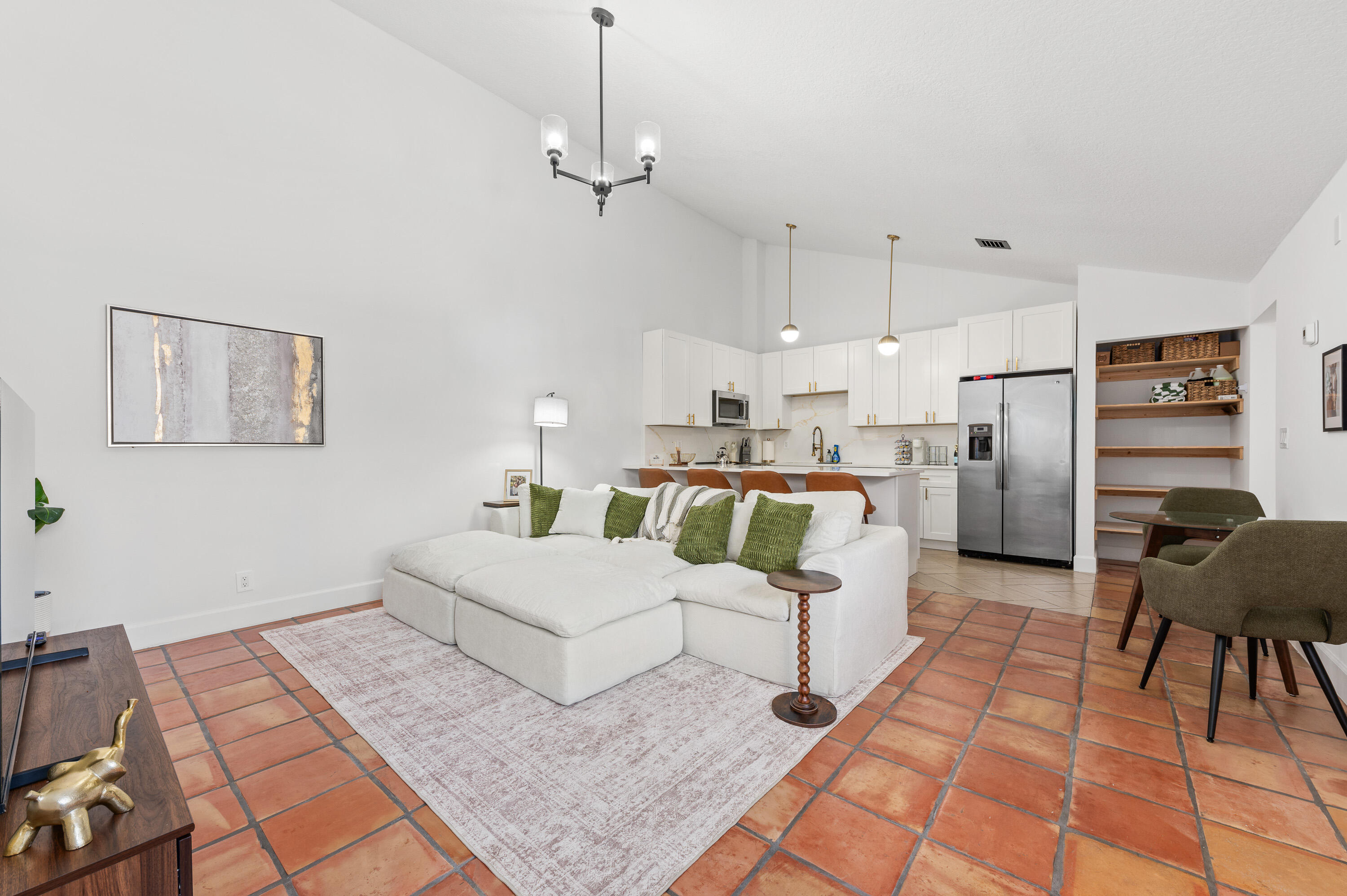SUGAR POND MANOR OF WELLINGTON - Residential Lease
