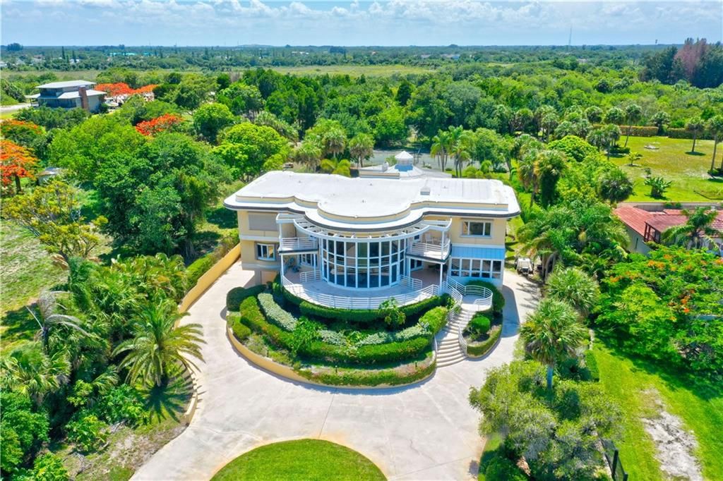 Photo of 2827 S indian river drive, Fort Pierce, FL 34982 (MLS # F10293324)