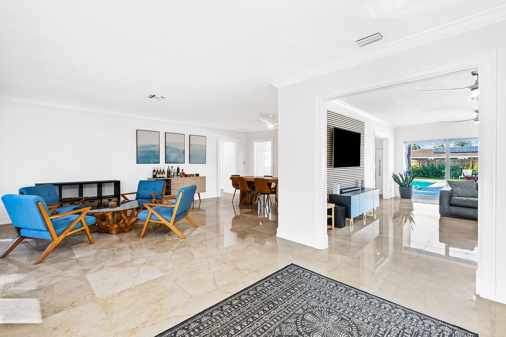 Photo of 4761 Bayview Drive, Fort Lauderdale, FL 33308 (MLS # B26031095)