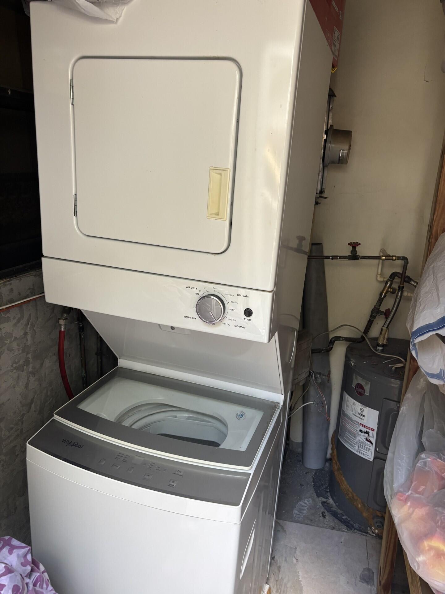 VISTA VERDE TOWNHOUSE SEC E - Residential Lease