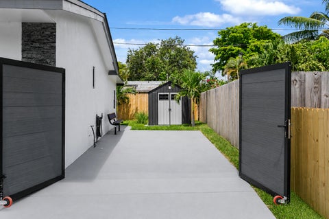Tiny photo for 3141 NE 14th Avenue, Pompano Beach, FL 33064 (MLS # B26042664)