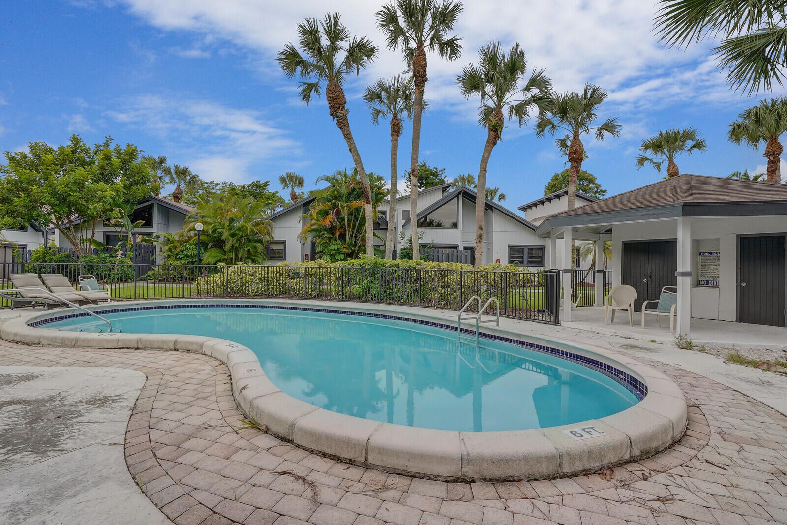 TIMBERCREEK TOWNHOMES & V - Residential Lease